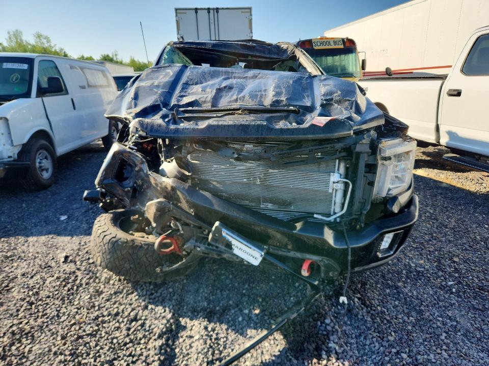 2022 GMC Sierra K2500 AT4
