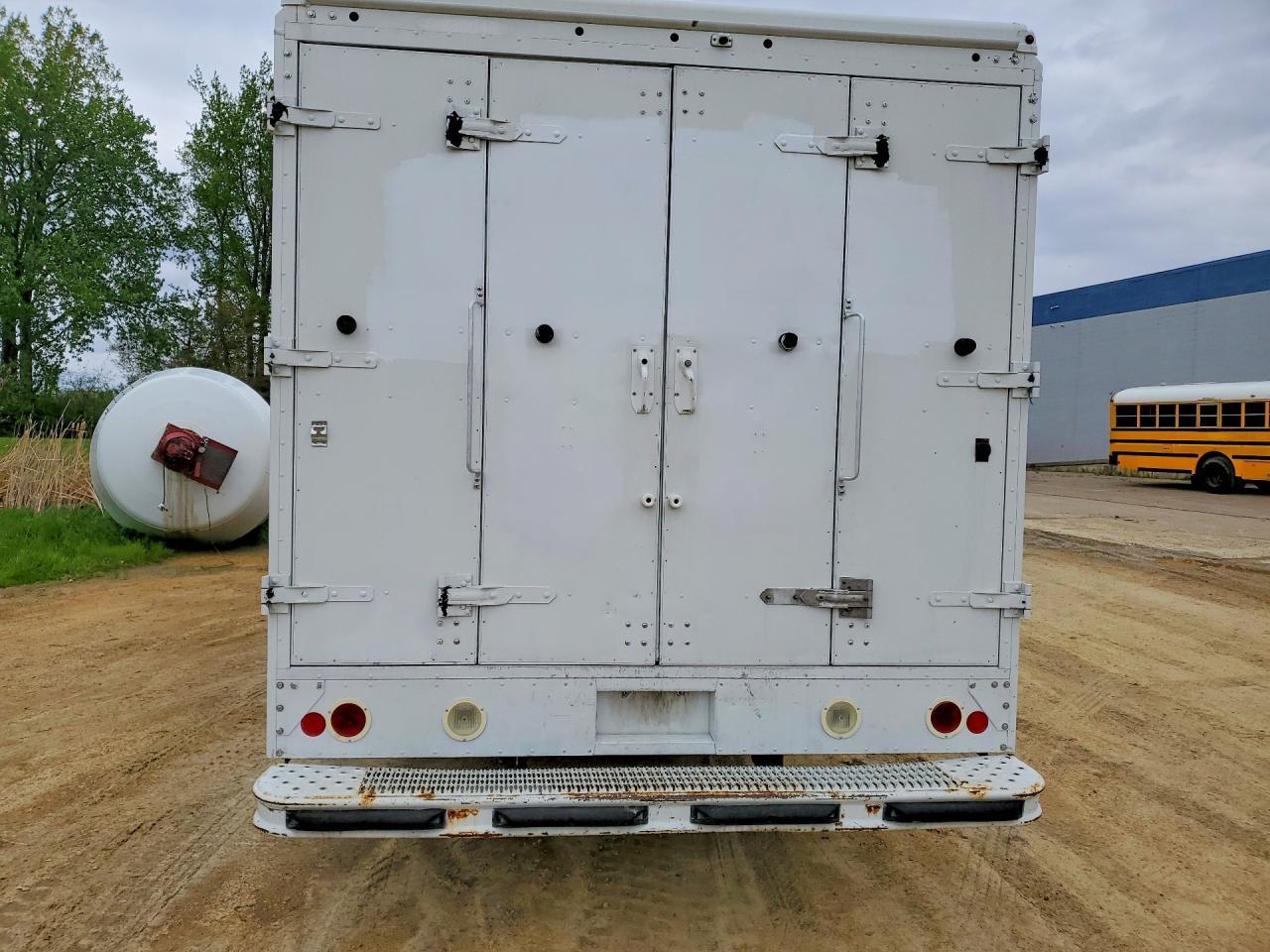 2017 Ford F59 Delivery Truck