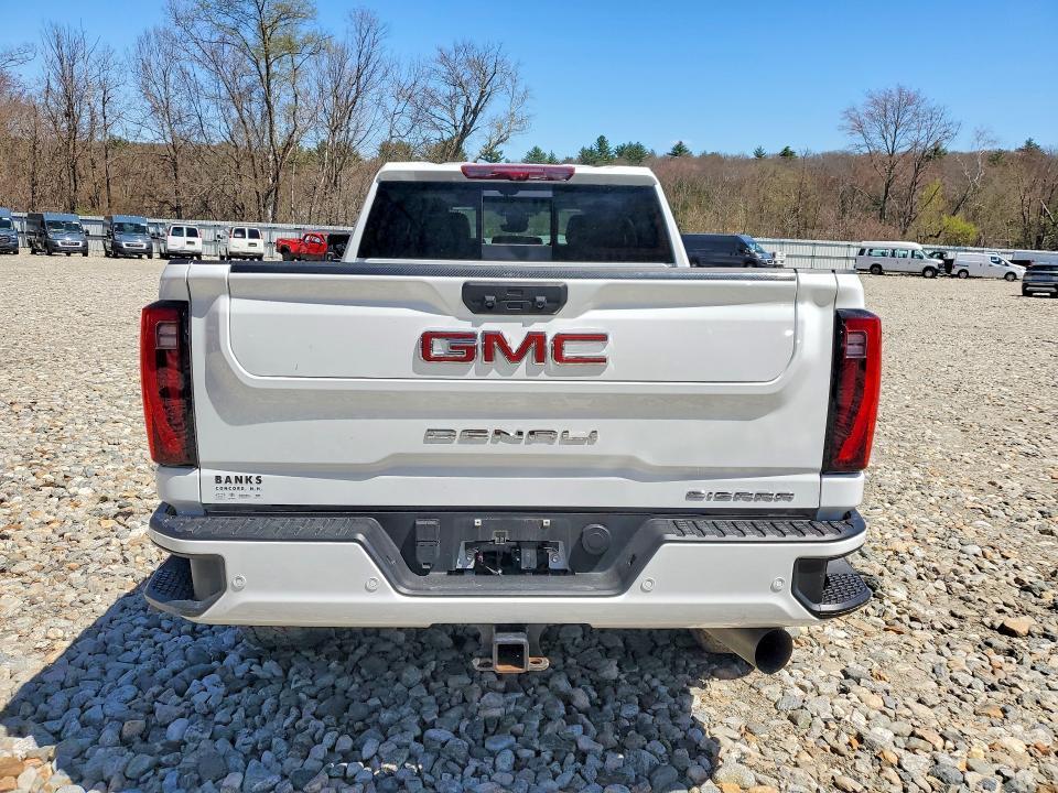 2024 GMC Sierra K3500 Denali
