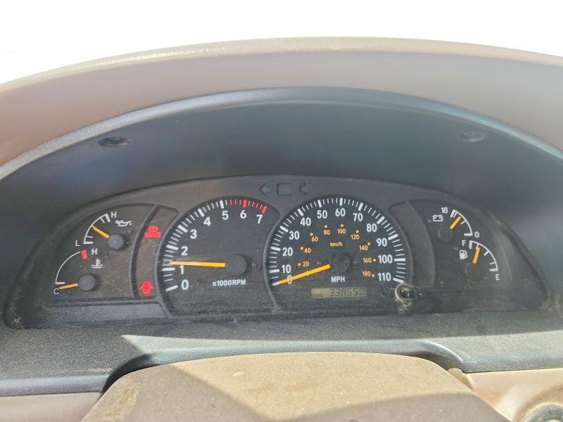 2001 Toyota Tundra SR5