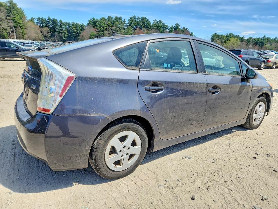 2011 Toyota Prius Three