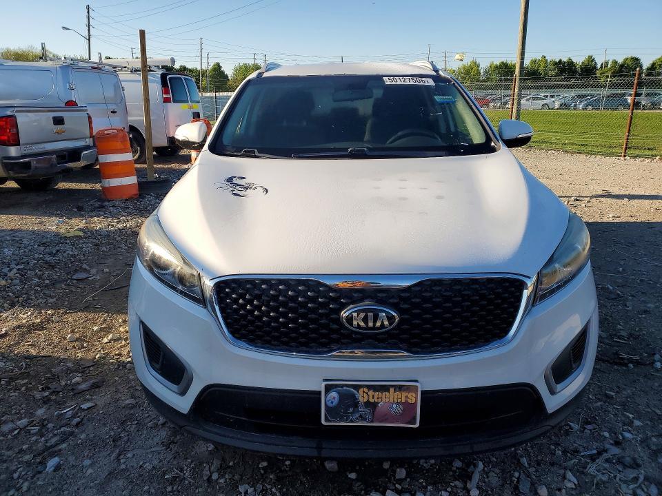 2017 KIA Sorento lx V6