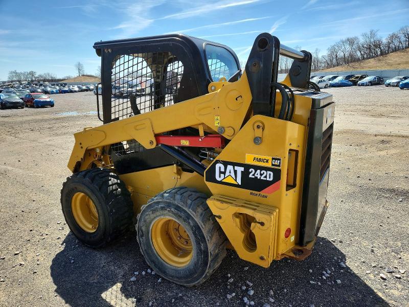 2019 Caterillar 242D HF. RWD