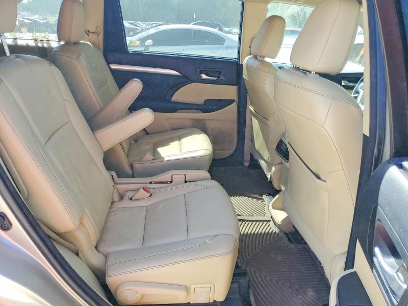 2015 Toyota Highlander xle