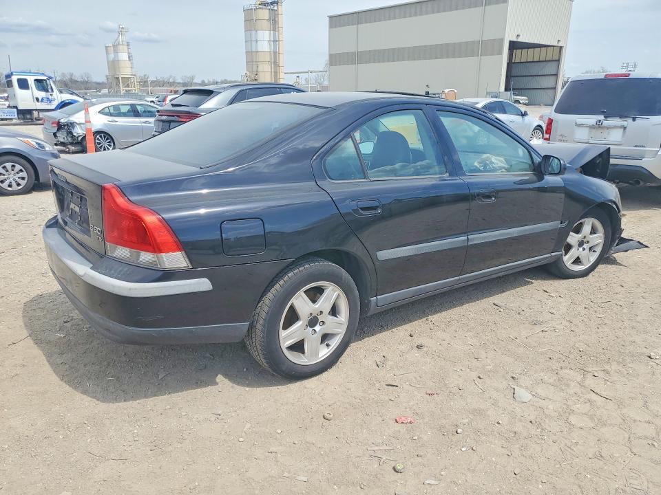 2002 Volvo S60 T5
