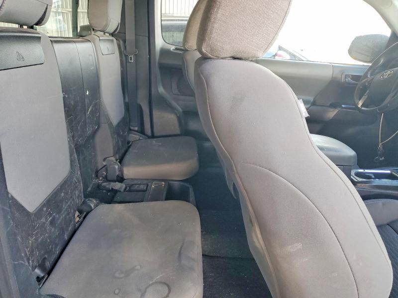 2017 Toyota Tacoma SR