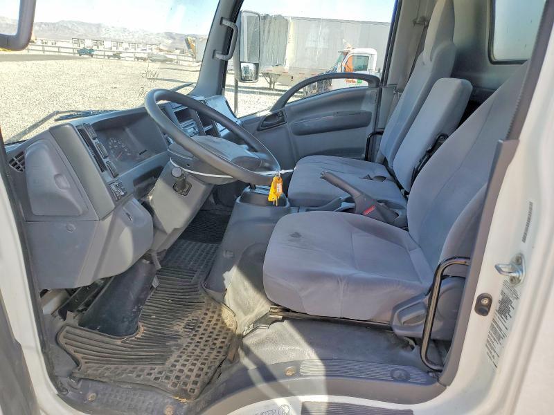 2016 Chev Rolet 4500 BOX Truck