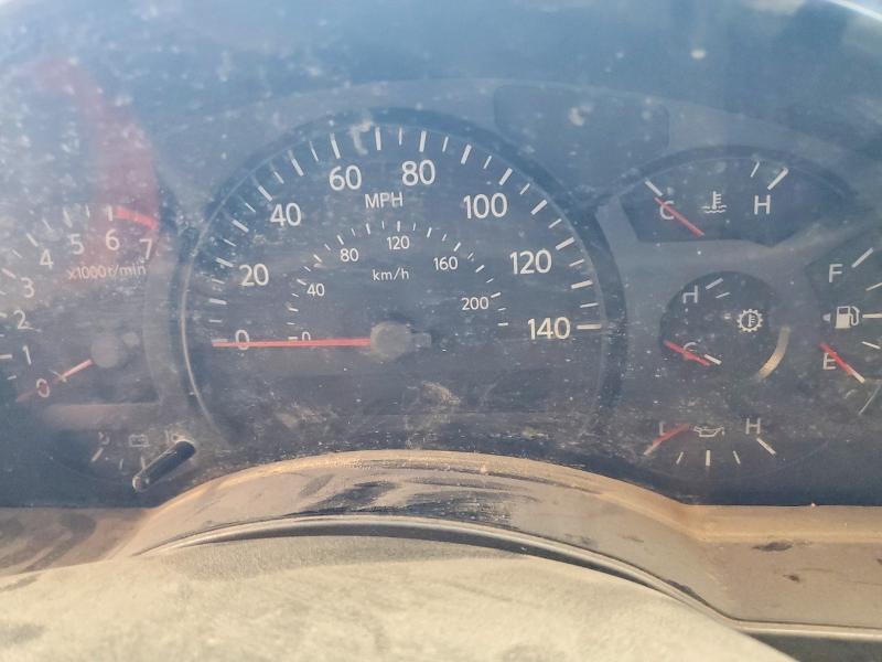 2004 Nissan Titan XE