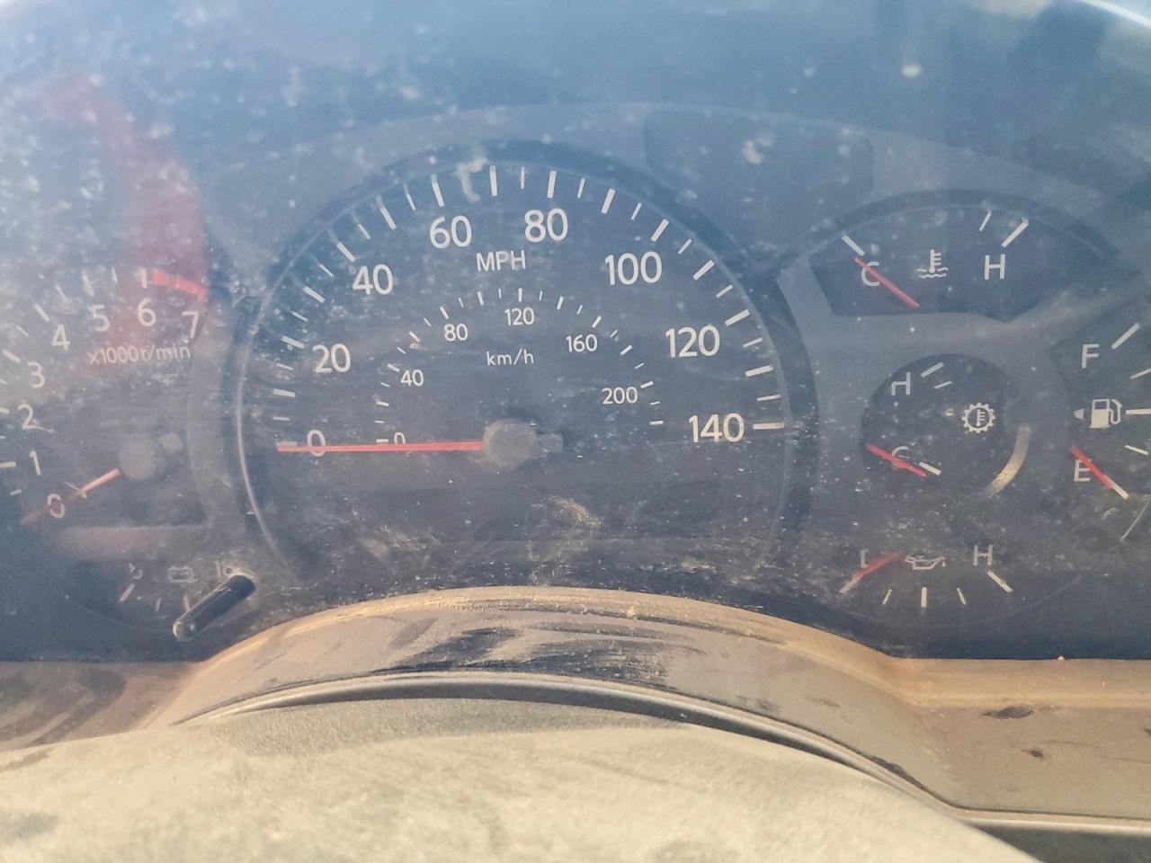 2004 Nissan Titan XE