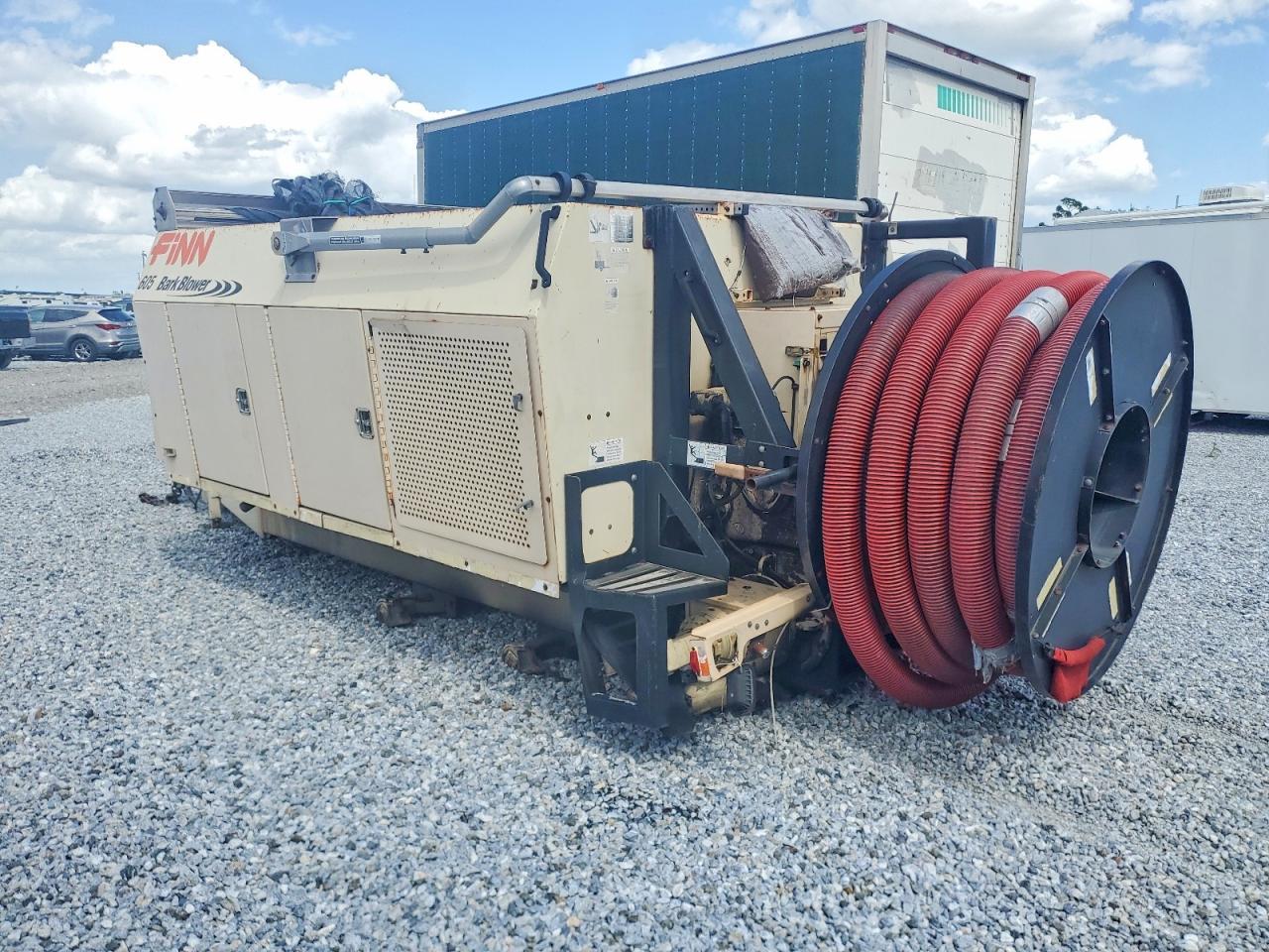2005 Finn Barkblower BB605