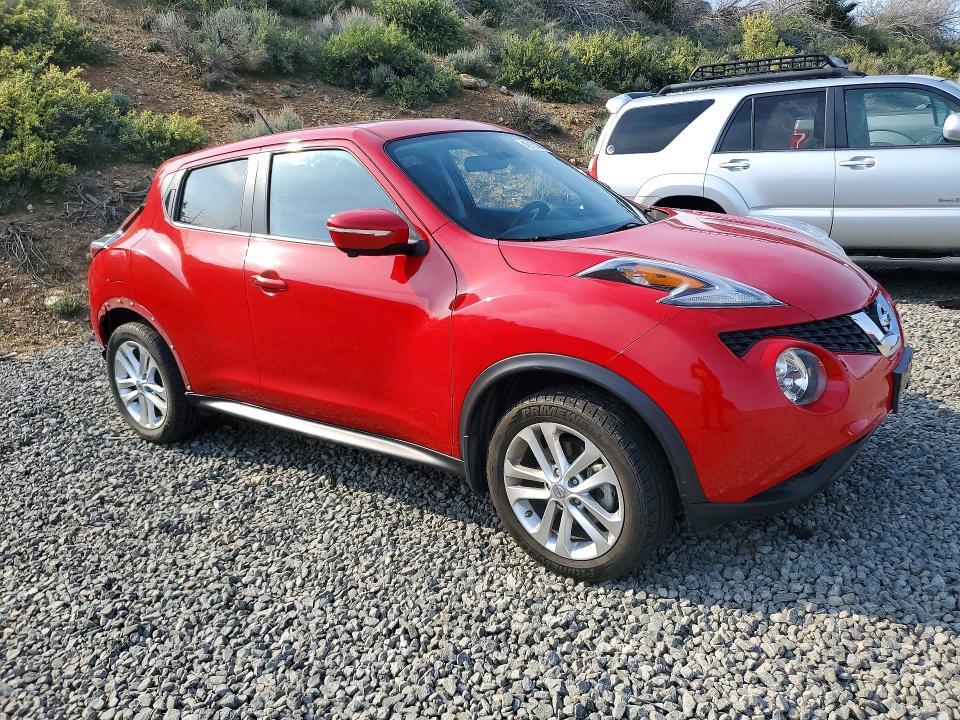 2015 Nissan Juke sv