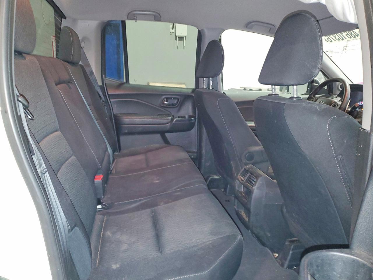 2017 Honda Ridgeline LX