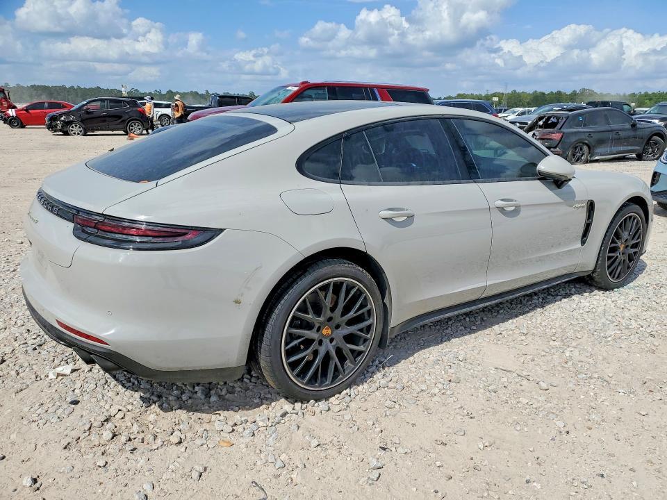 2018 Porsche Panamera 4 E-hybrid