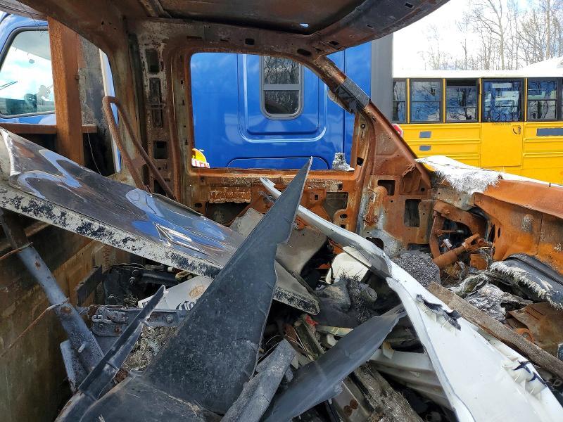 2004 Chevrolet C5500 C5c042