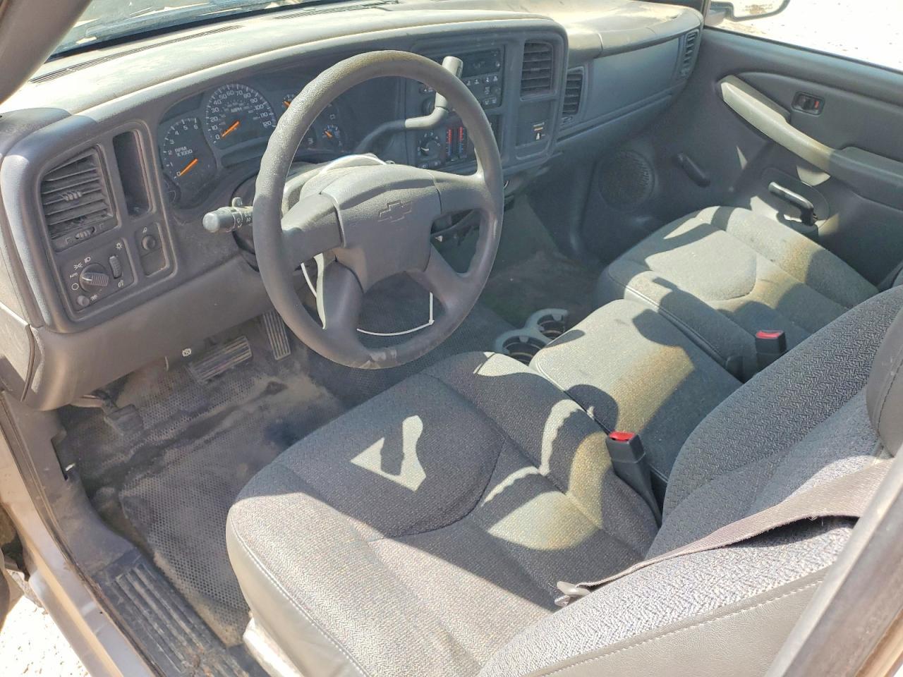 2004 Chevrolet Silverado C1500
