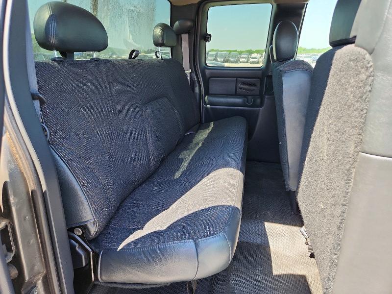 2002 Chevrolet Silverado C1500