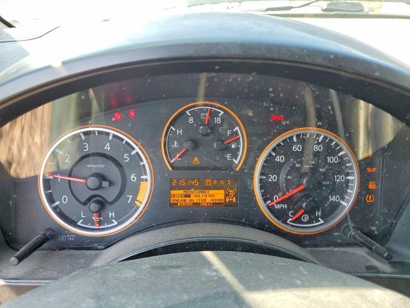 2011 Nissan Titan SV
