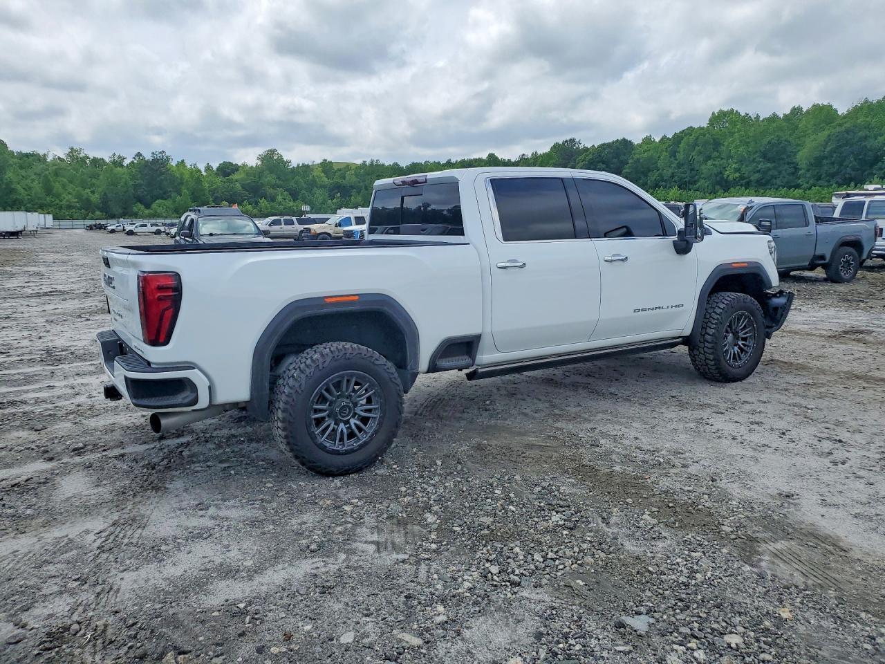 2024 GMC Sierra K2500 Denali Ultimate