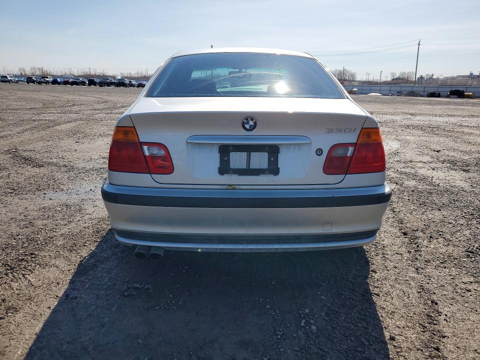 2001 BMW 330 i