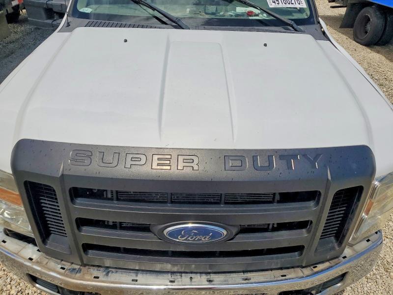 2008 Ford F350 Super Duty Flatbed Truck