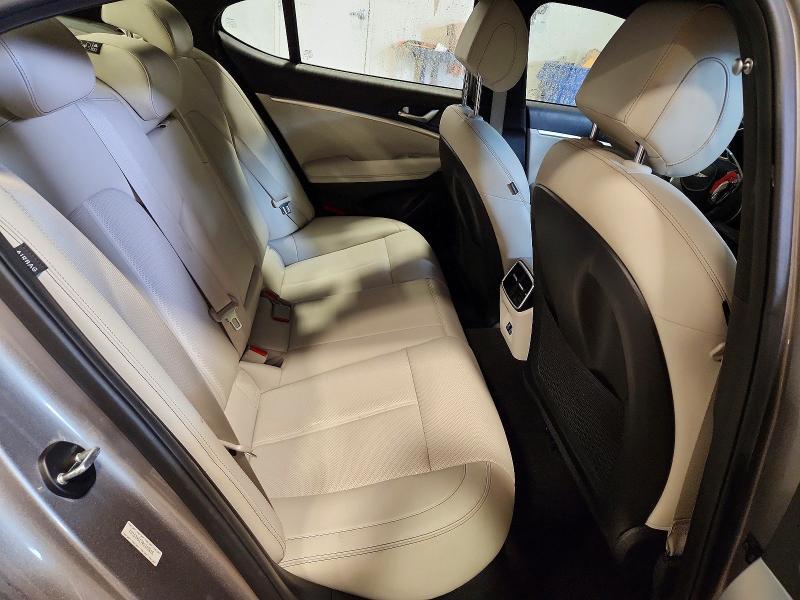 2024 Genesis G70 2.5t Standard