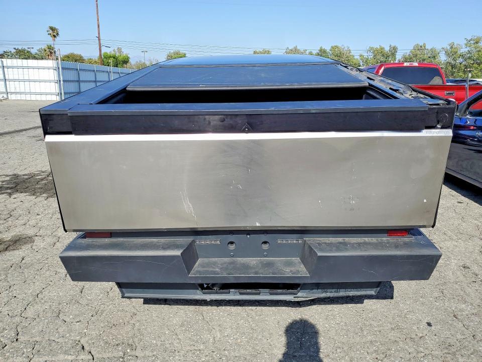 2024 Tesla Cybertruck