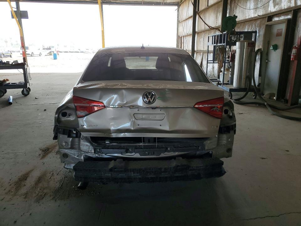 2016 Volkswagen Passat s