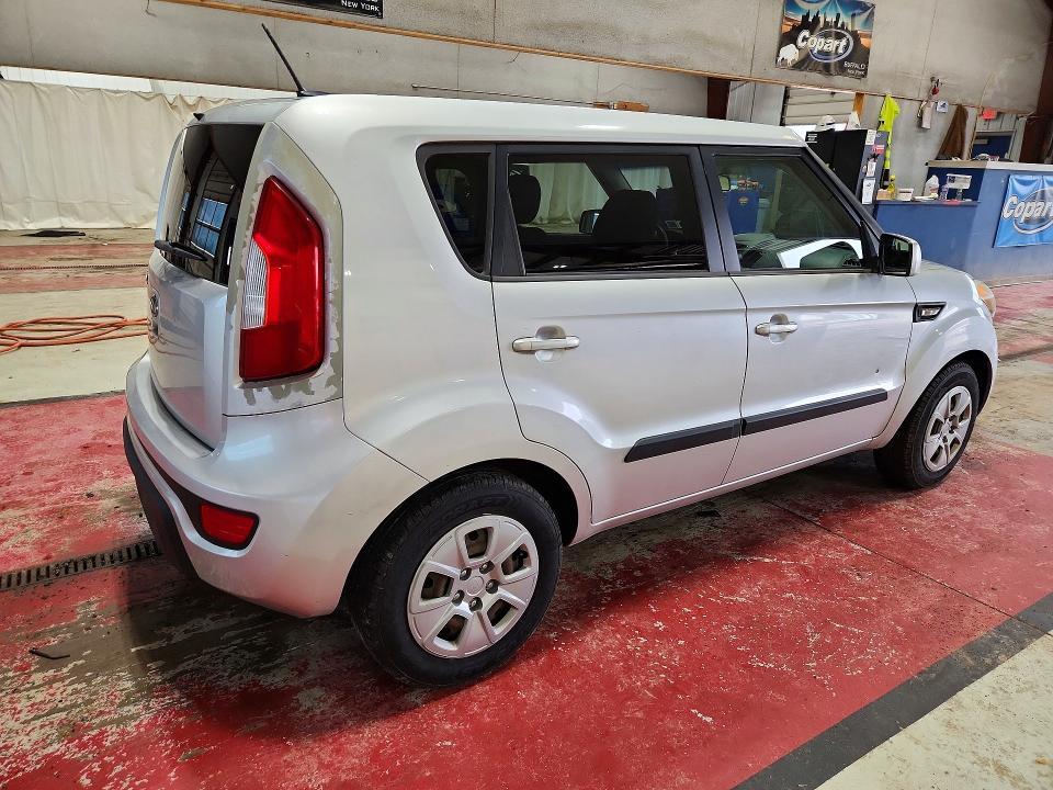 2012 KIA Soul Base
