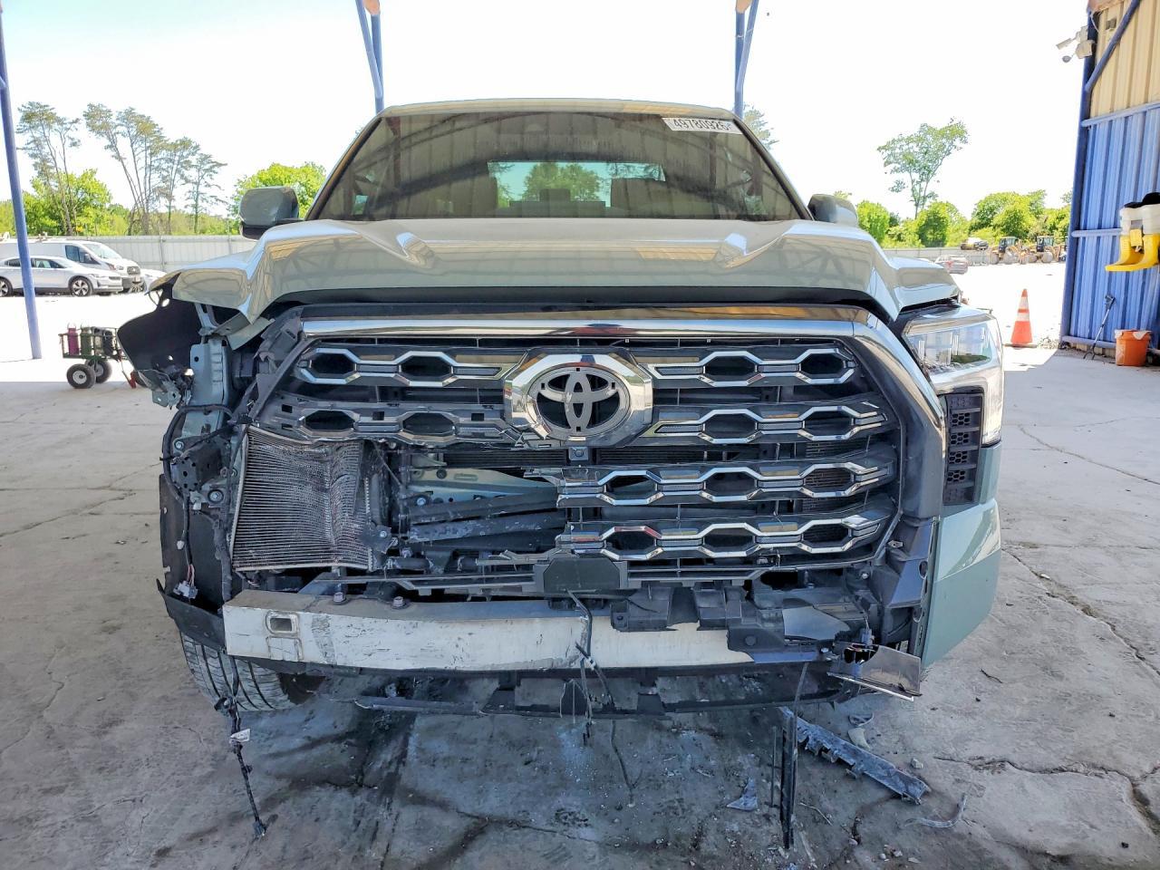 2025 Toyota Tundra Platinum