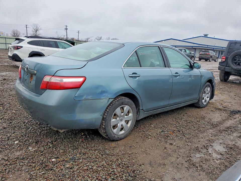 2009 Toyota Camry le