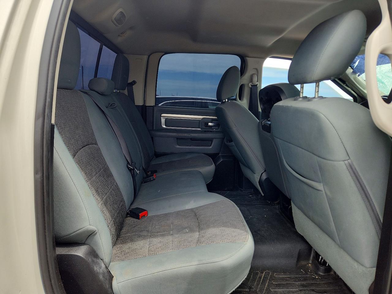 2016 Dodge RAM 1500 SLT