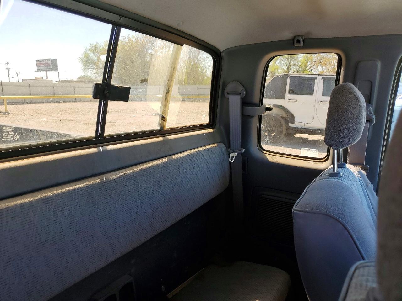 1998 Toyota Tacoma Base