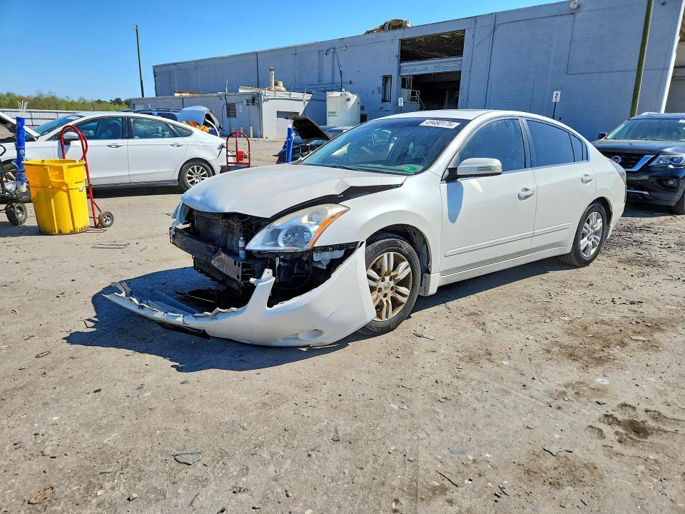 2010 Niss Altima 2.5