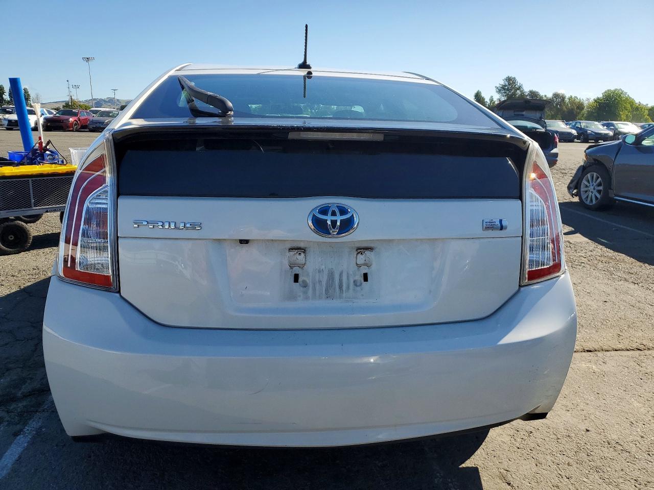 2014 Toyota Prius Three