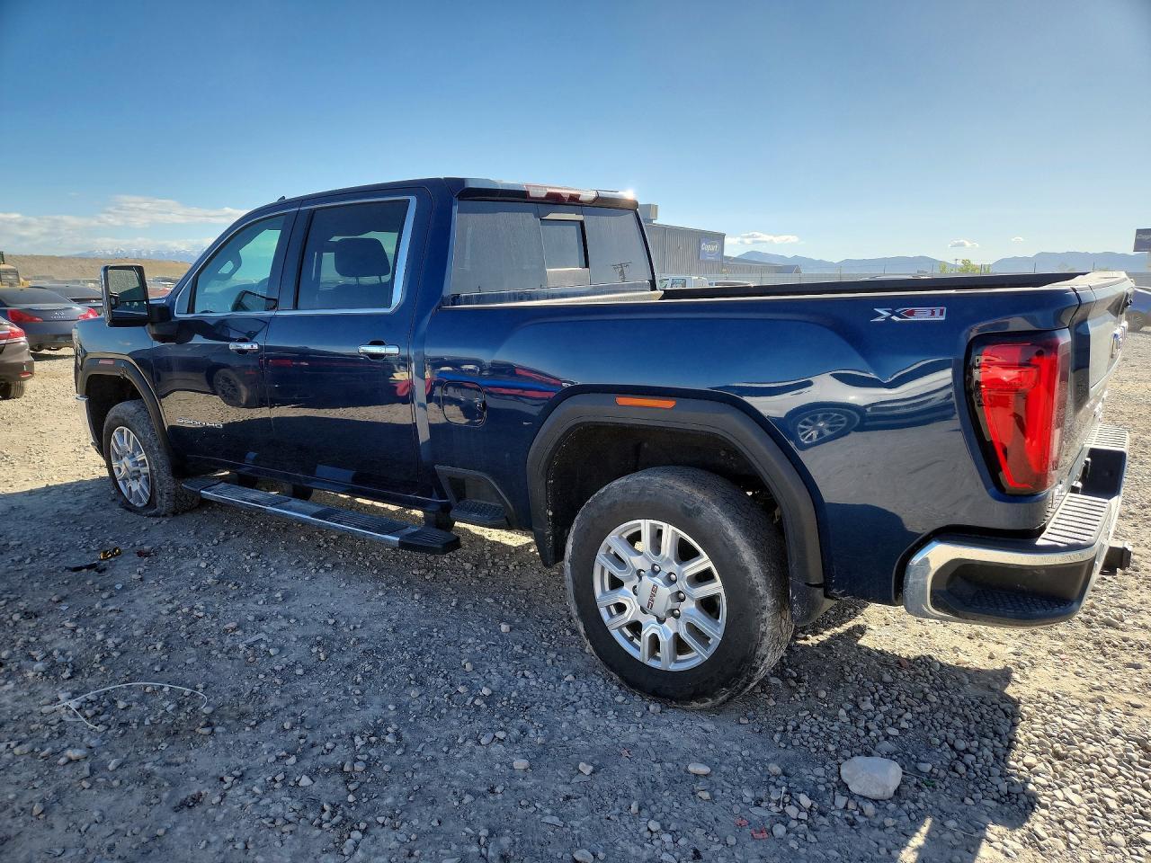 2022 GMC Sierra K2500 SLT