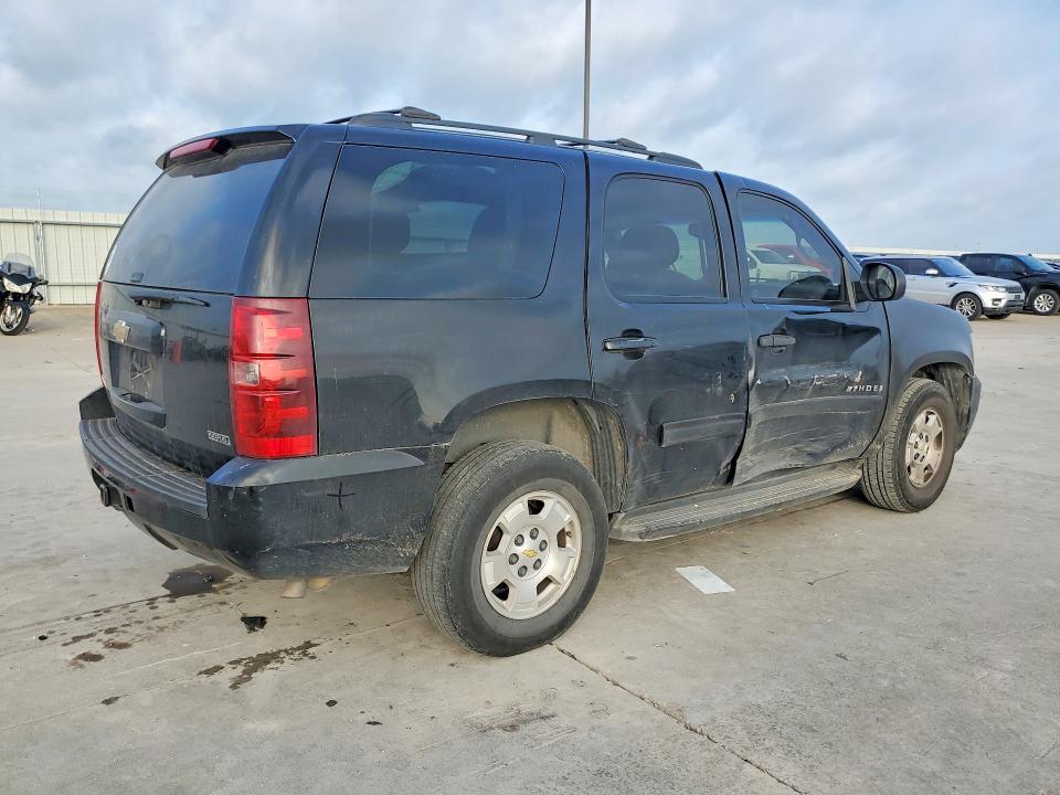 2011 Chevrolet Tahoe C1500 ls