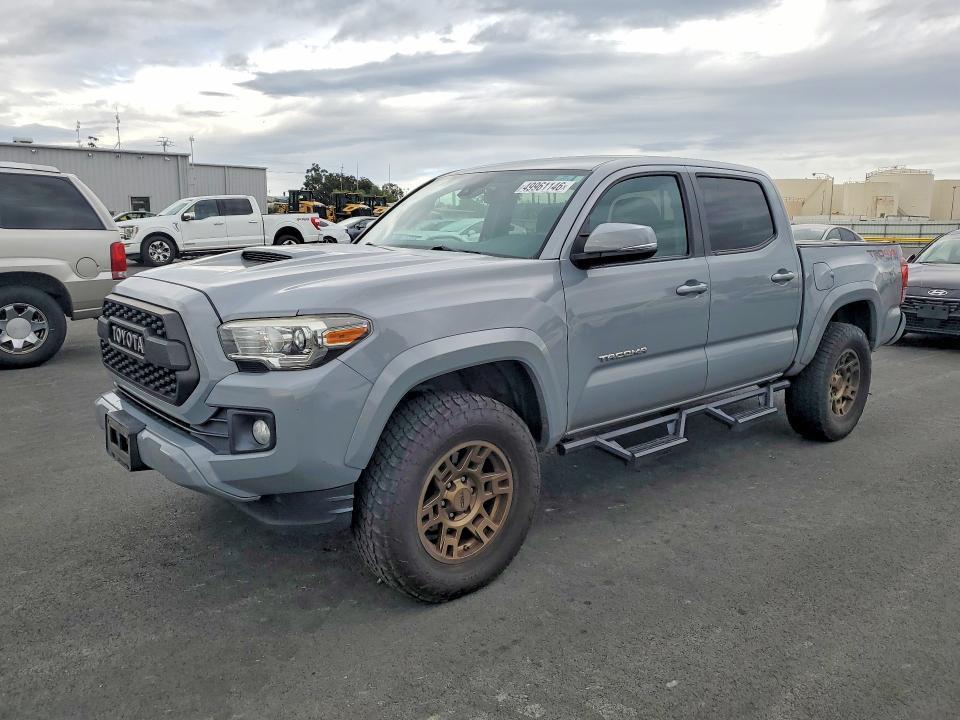 2018 Toyota Tacoma sr V6
