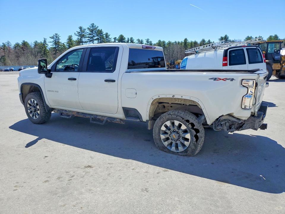 2022 Chevrolet Silverado K2500 Custom