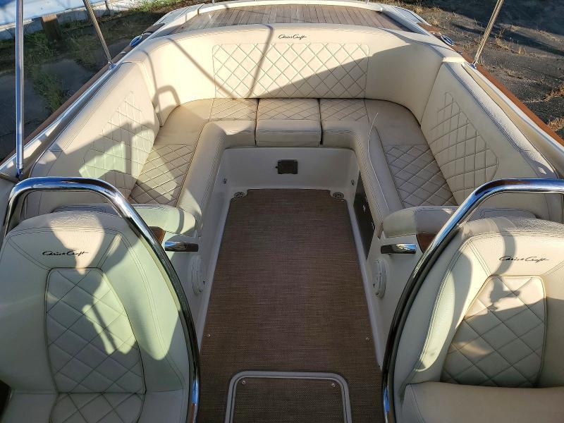 2021 Chris Craft Boat