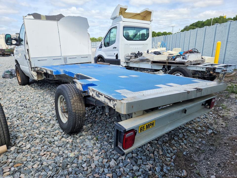 2023 Ford E350 Flatbed Truck