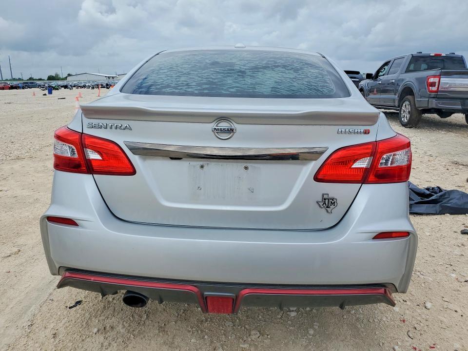 2017 Nissan Sentra Nismo