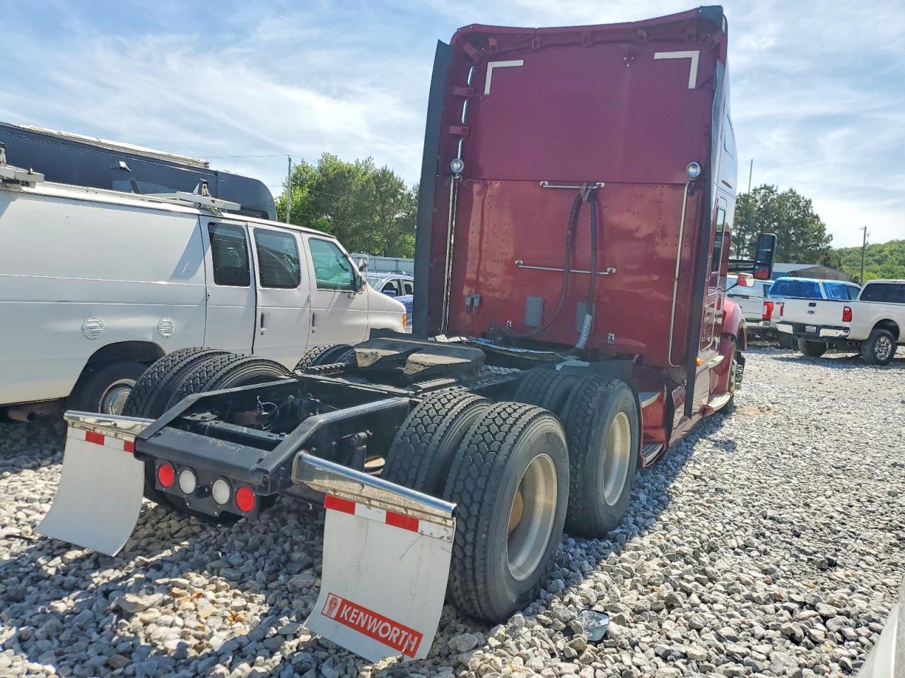 2018 Kenworth Construction T680