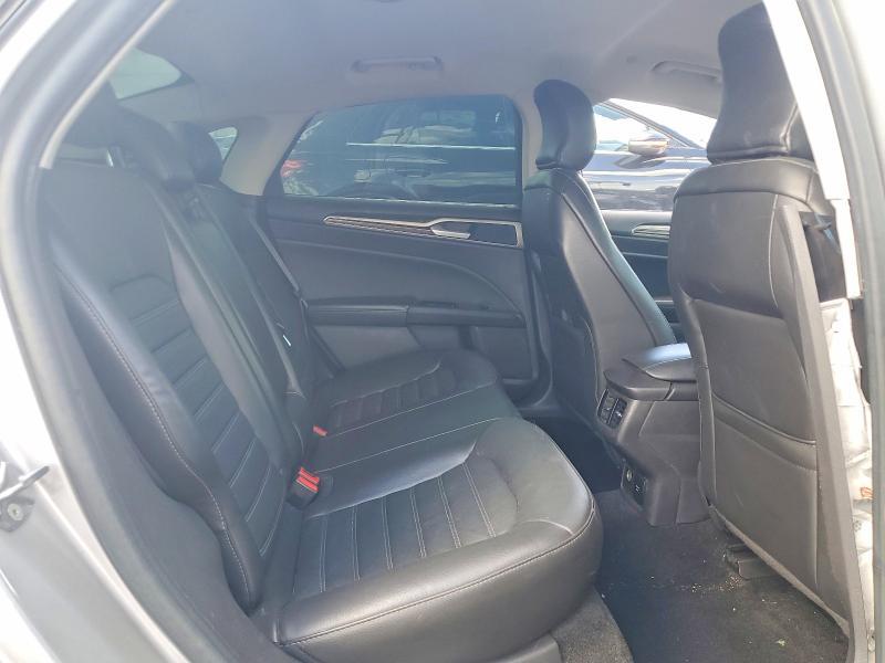 2016 Ford Fusion se Phev