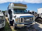 2015 Ford Econoline E450 Super Duty Cutaway Van