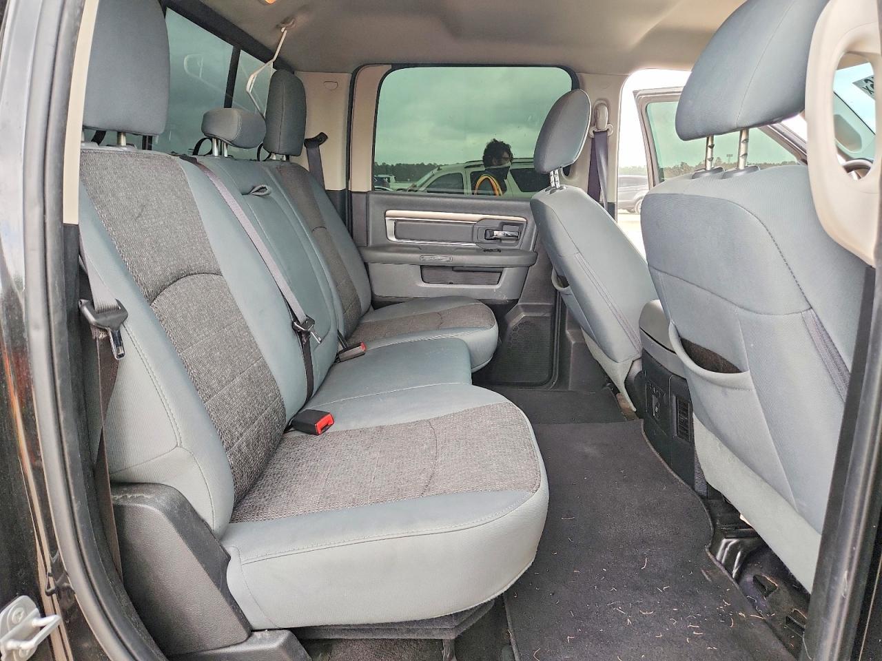 2017 Dodge RAM 1500 SLT
