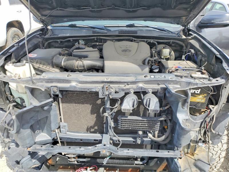 2016 Toyota Tacoma trd Off-road