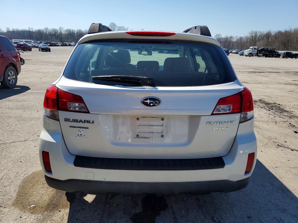 2014 Subaru Outback 2.5i