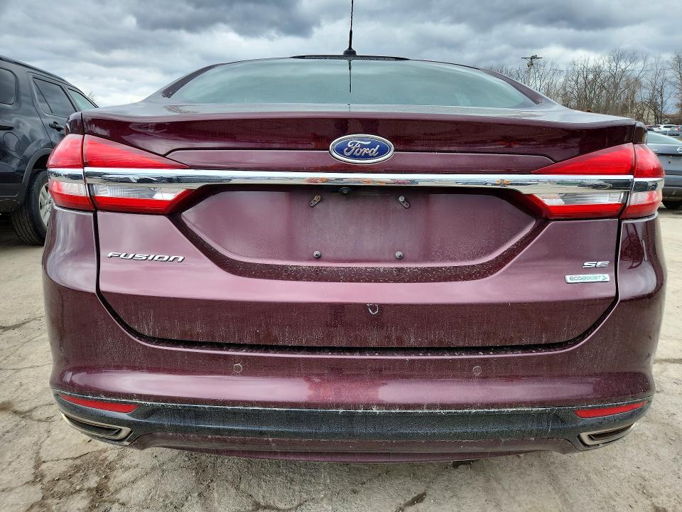 2017 Ford Fusion se