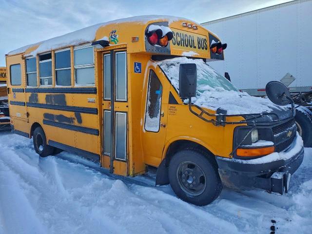 2010 Chevrolet Express Cutaway G4500