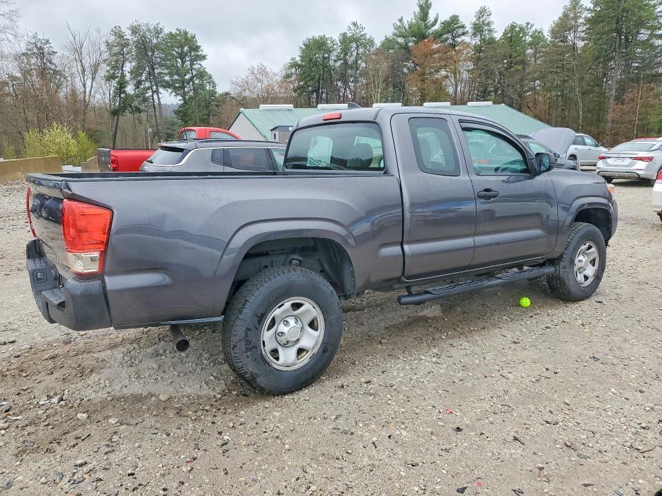 2018 Toyota Tacoma SR